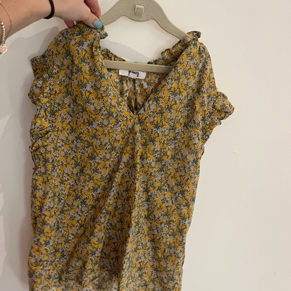 Steve Madden flutter and flirt top size xs - Picture 4 of 6